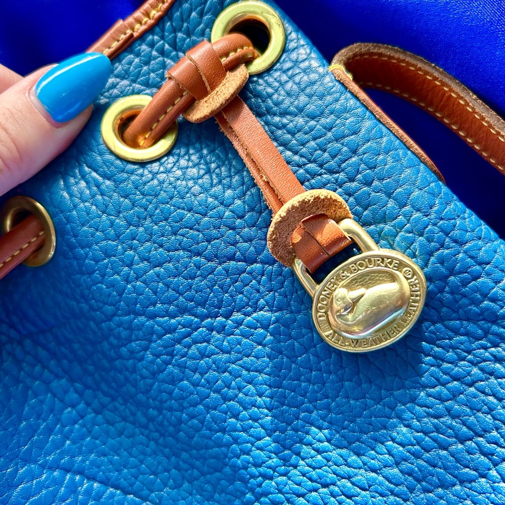Vintage Dooney & Bourke Blue, Tan Leather Drawstring Bucket Bag - Picture 6 of 13